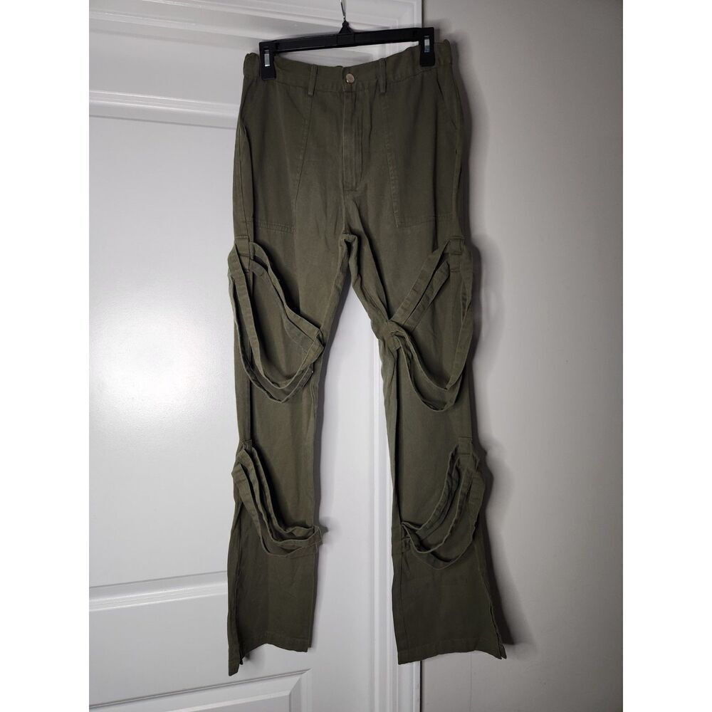 Boohoo Cut-Out Cargo Pants – Olive Green – Size US 8